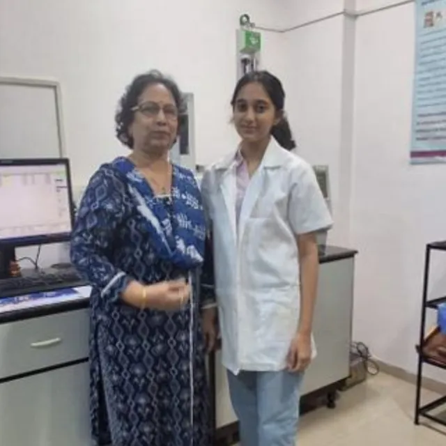 Nikita with her mentor Dr. Usha Dave
